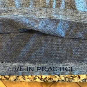 Mens Lululemon XL dry for t-shirt